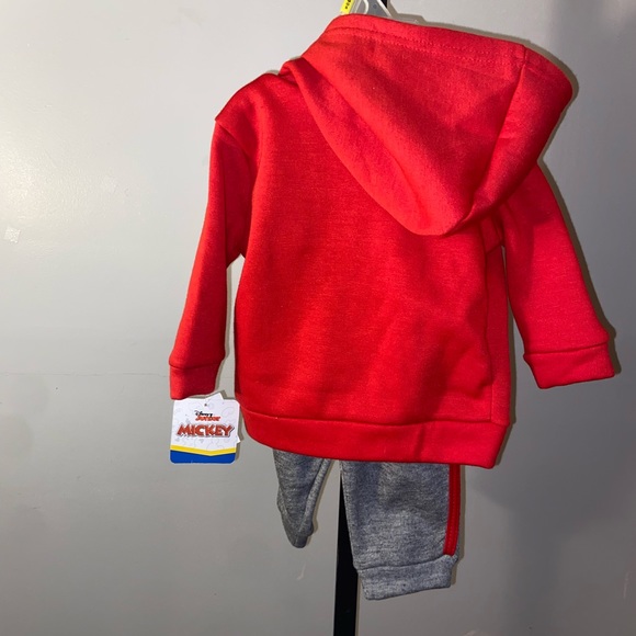 Mickey Mouse 2 piece set and Separate Mickey sweatshirt (Bundle) - Picture 5 of 15